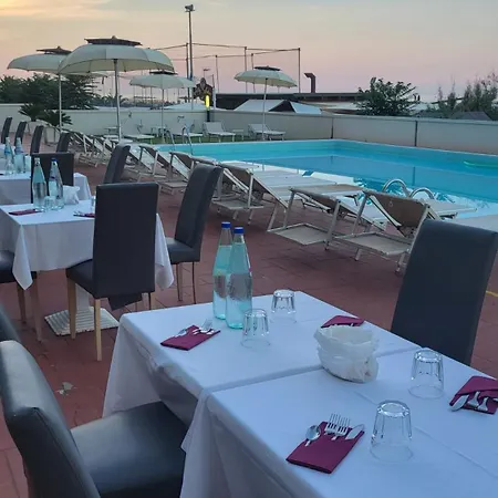 Embassy Пезаро