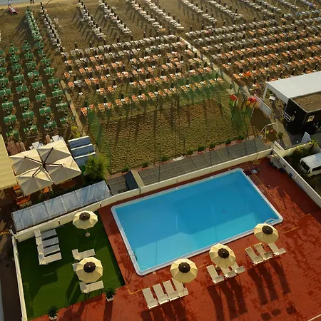 Hotel Embassy Pesaro