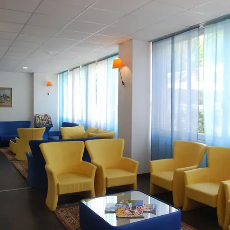 Embassy Hotell Pesaro