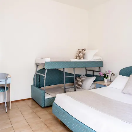 Embassy 3* Pesaro