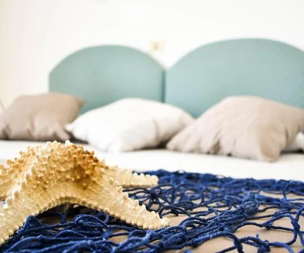 Embassy Готель 3*