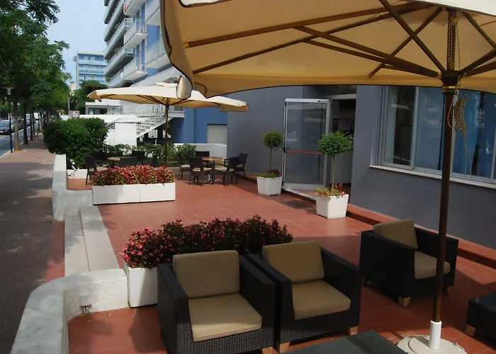 Hotell Embassy Pesaro